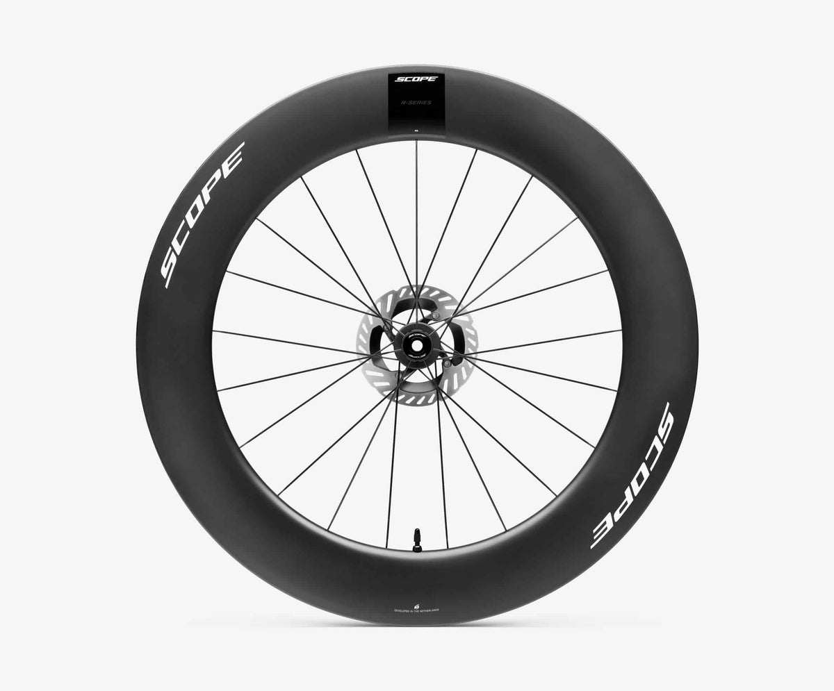 SCOPE Race R8T - front