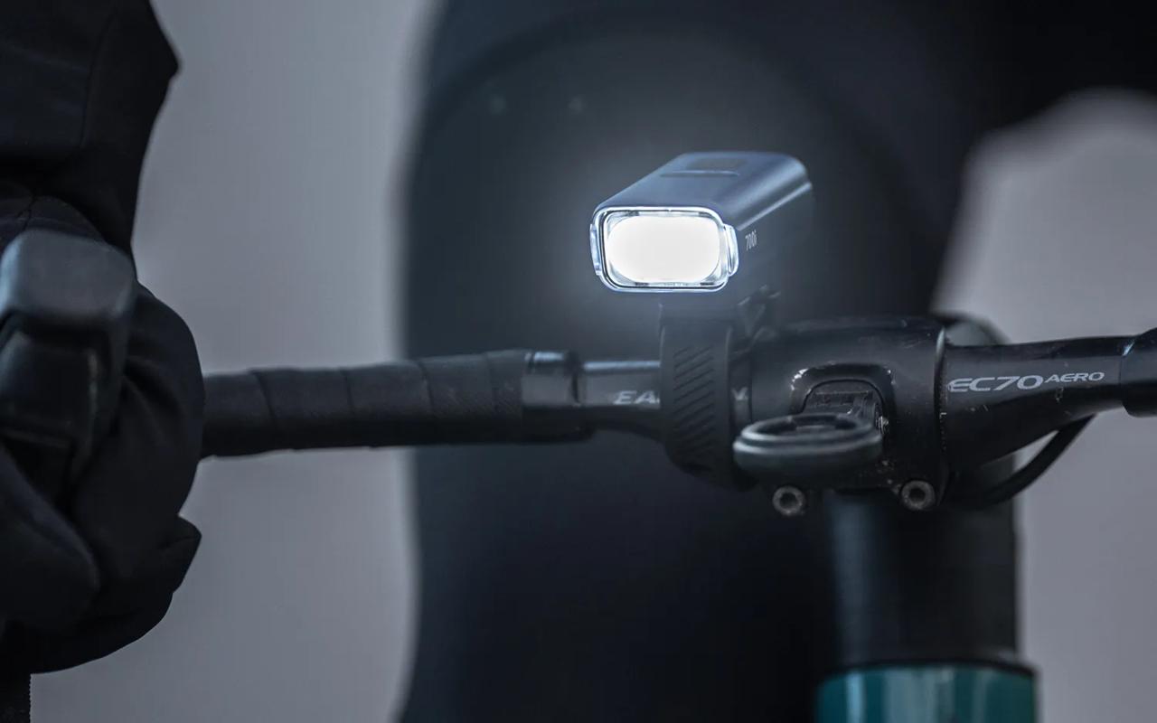 BBB NANOSTRIKE 700 i Blue Front Light