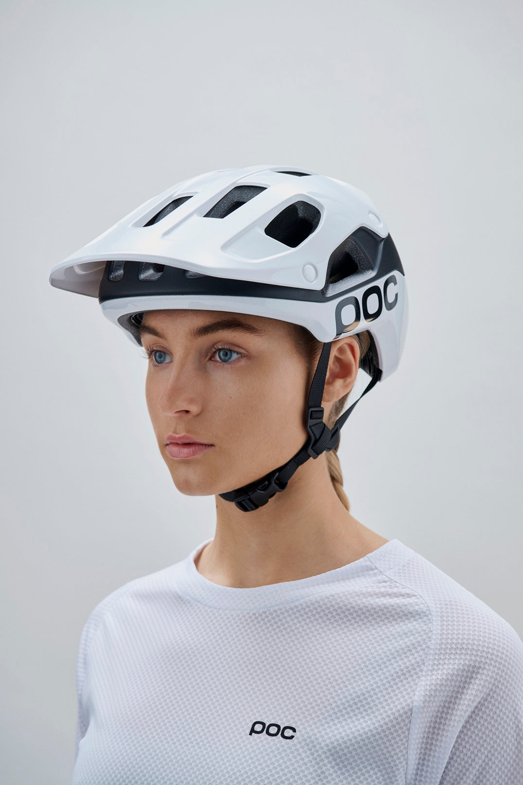 POC CULARIS PURE MTB Helmet White/Black Matt