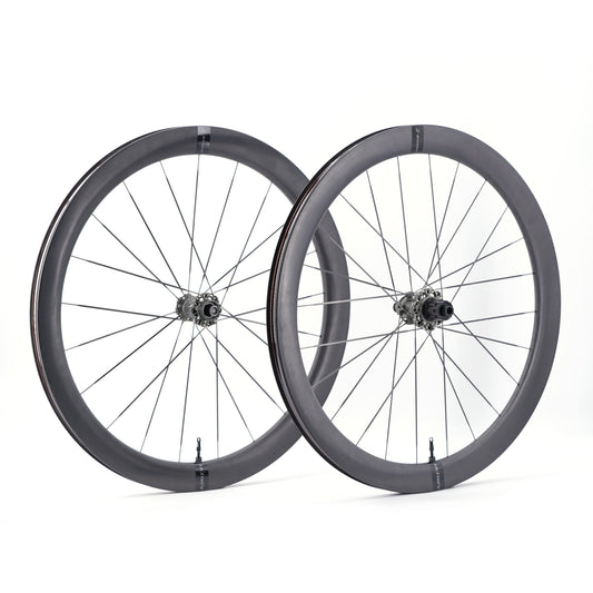 Pair of SCOM ULTRA + Tubeless Ready Wheels (Center Lock)