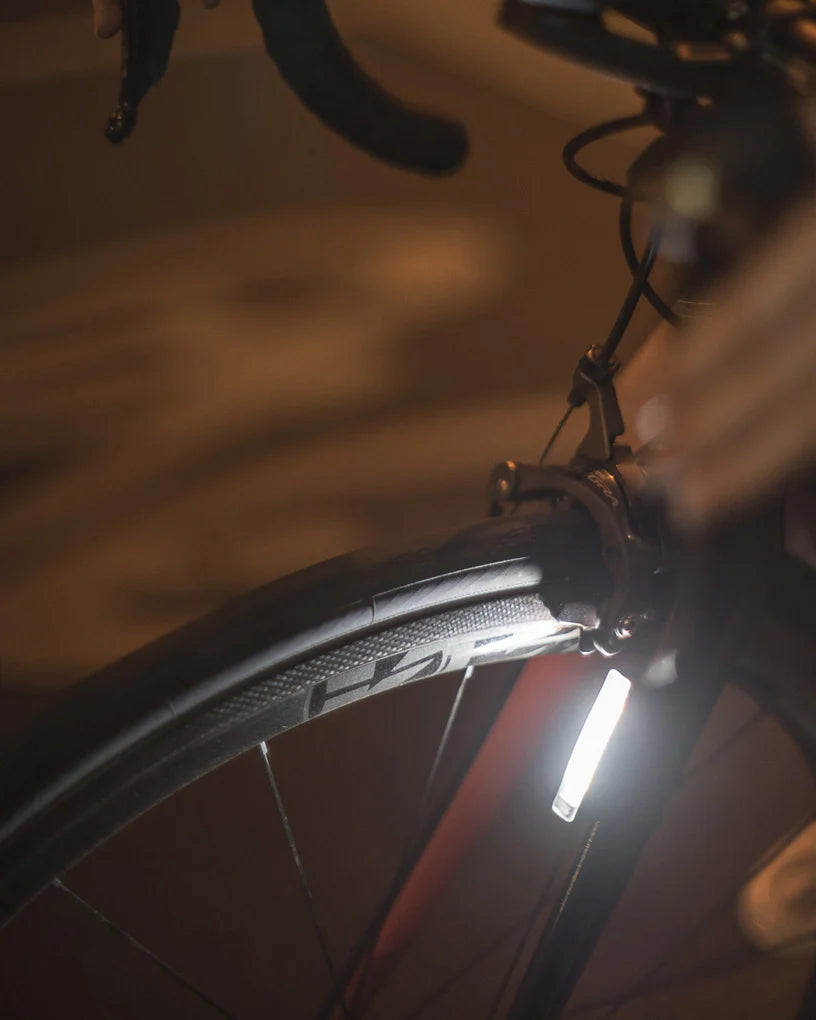 KNOG PLUS FRONT 40 Lumen Front Light Black