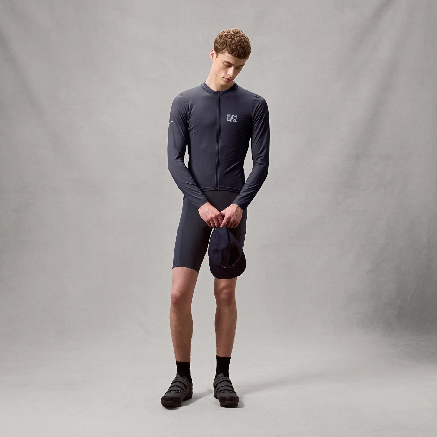 ENDURA ALLTRACK RIDE Long Sleeve Carbon Grey Jersey