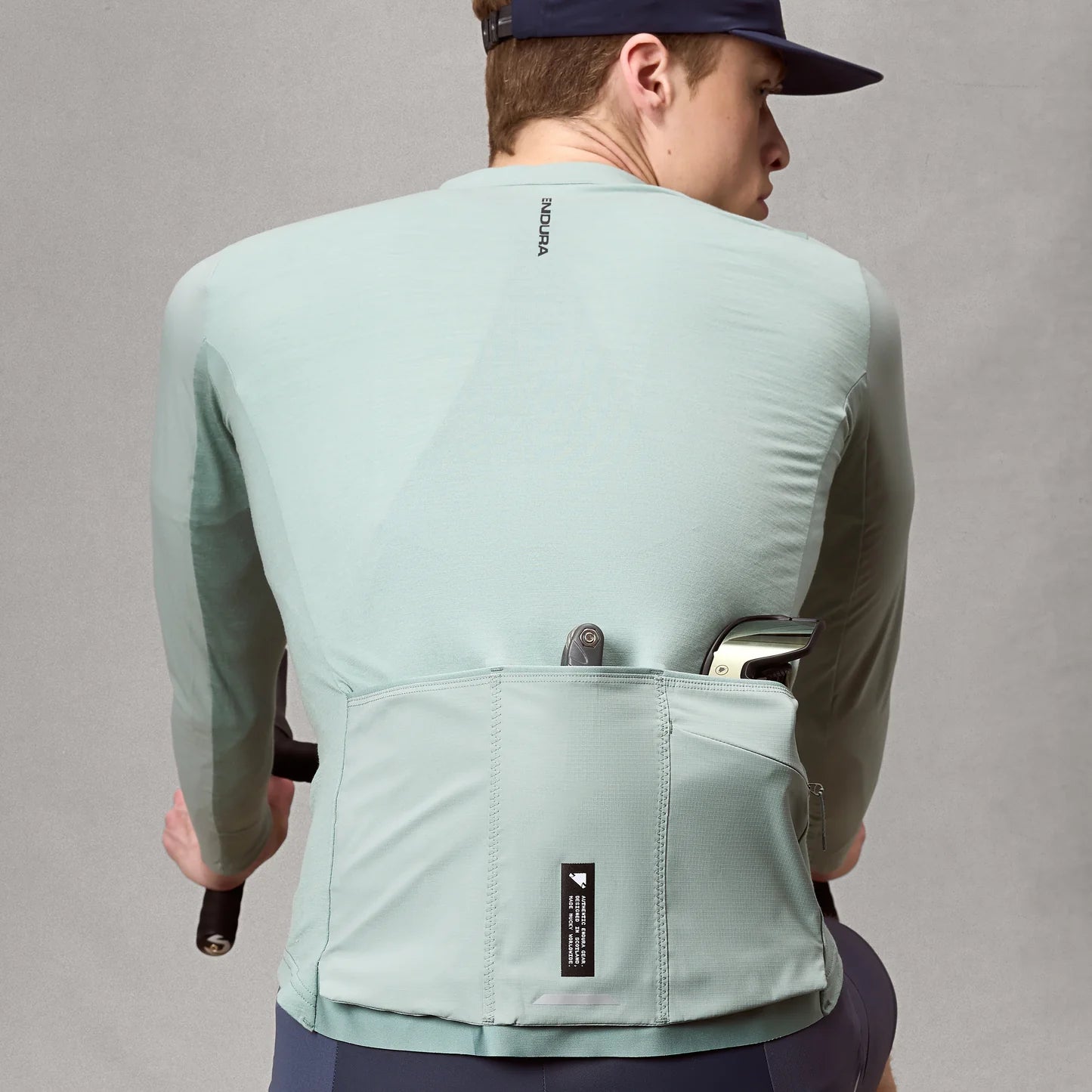ENDURA ALLTRACK RIDE Long Sleeve Jersey Sage