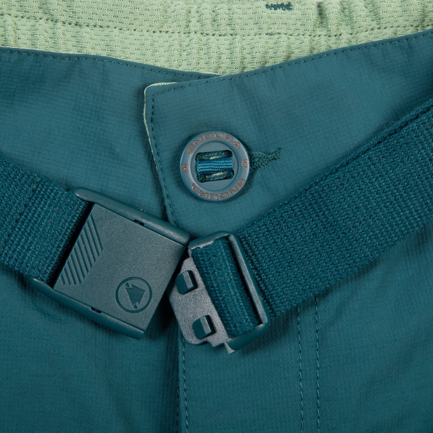 ENDURA HUMMVEE DT Women's Short Green