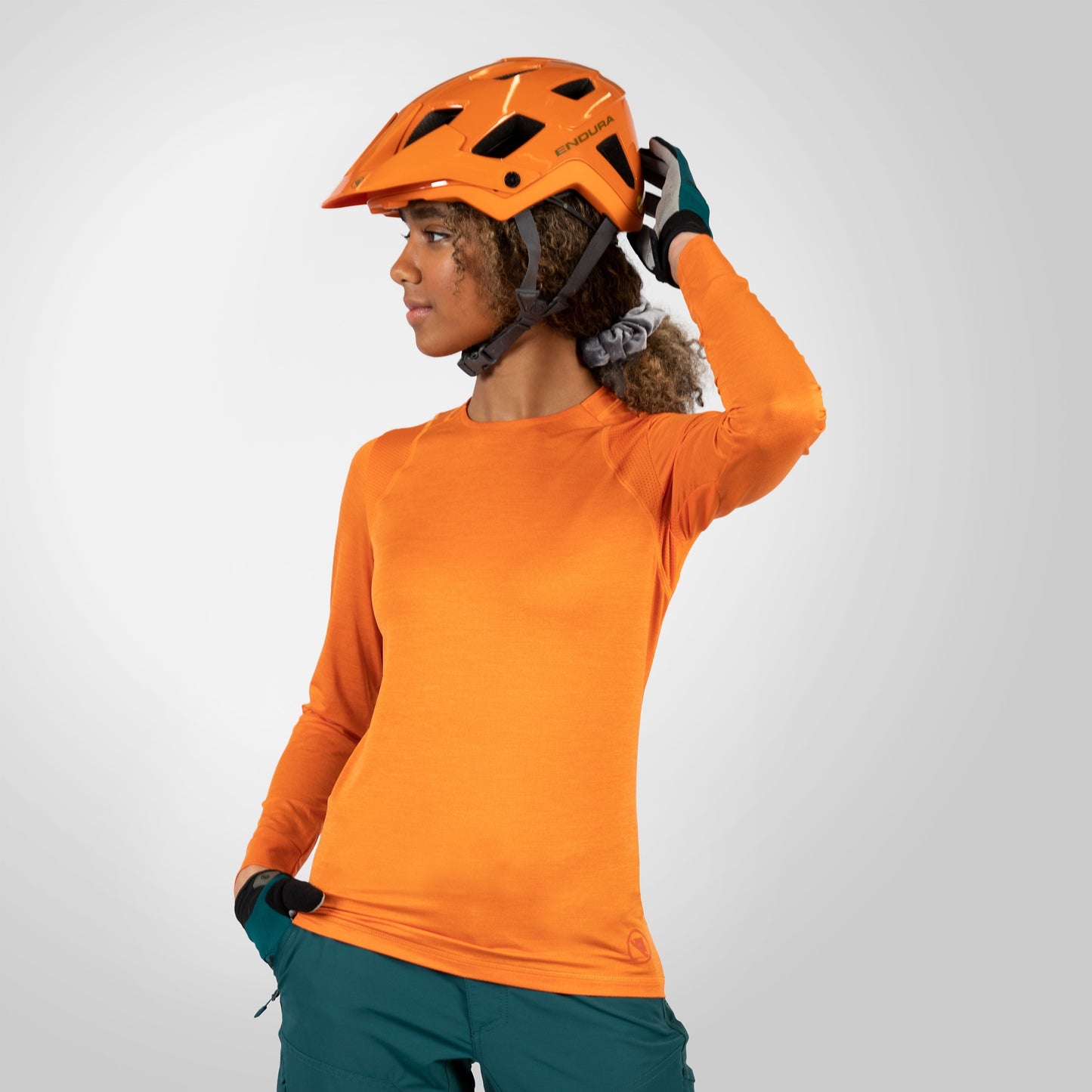 ENDURA SINGLETRACK II Women's Long Sleeve Jersey Orange