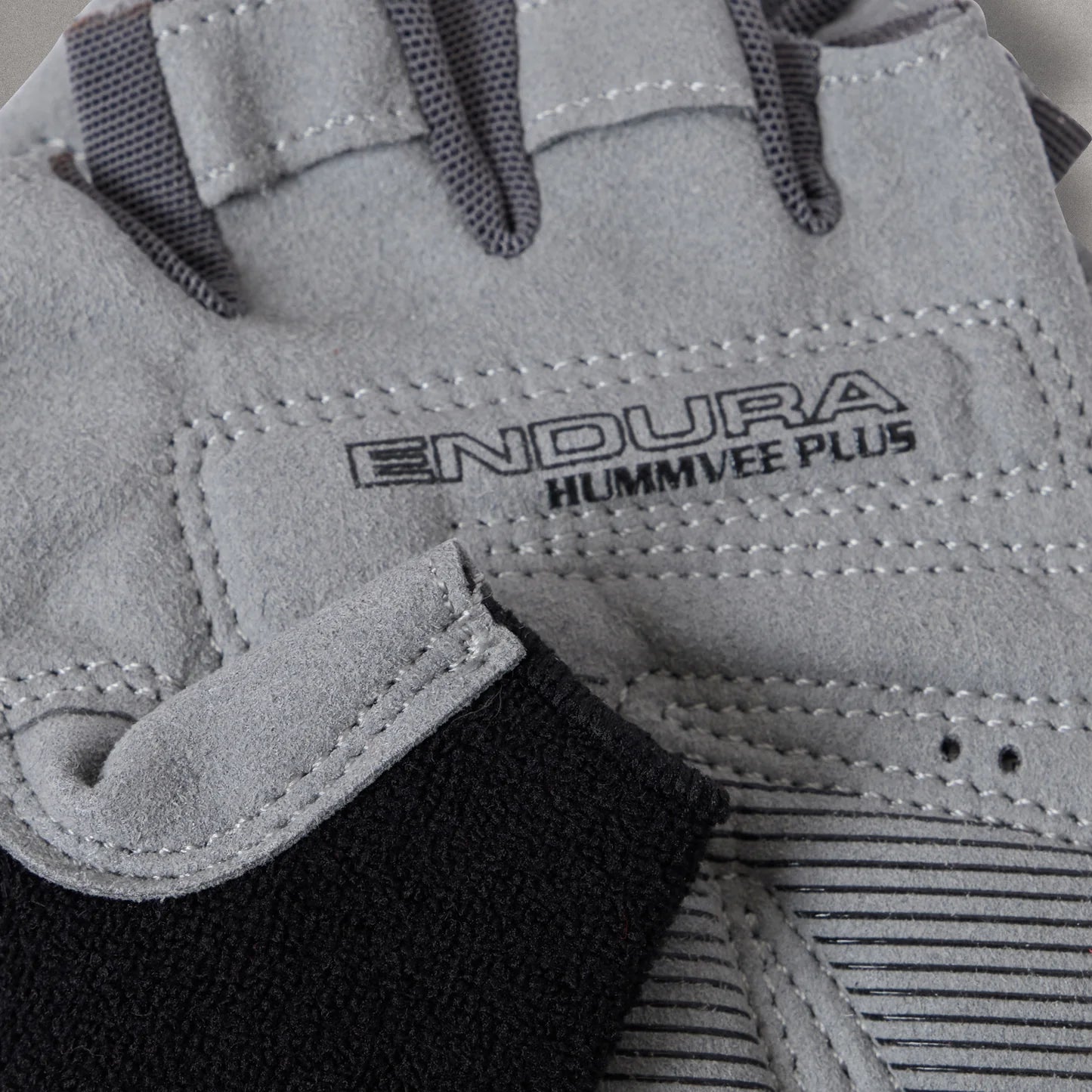 ENDURA HUMMVEE PLUS Junior Camo Short Gloves Black