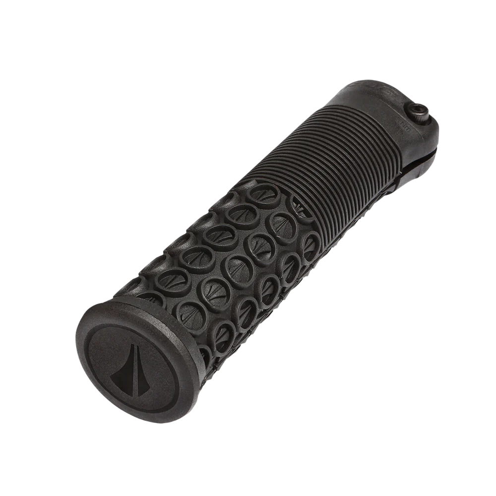 Grips SDG THRICE 136 mm Black