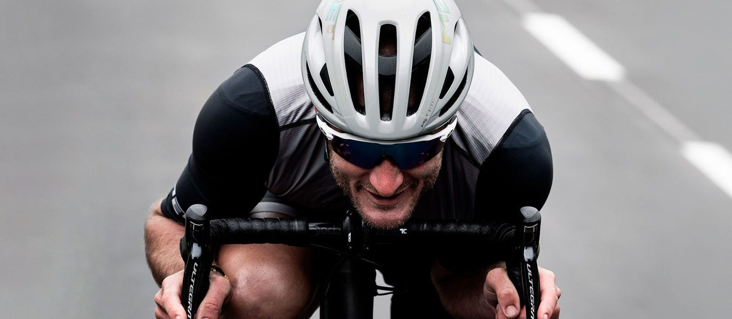Road Helmet MET RIVALE MIPS White Glossy