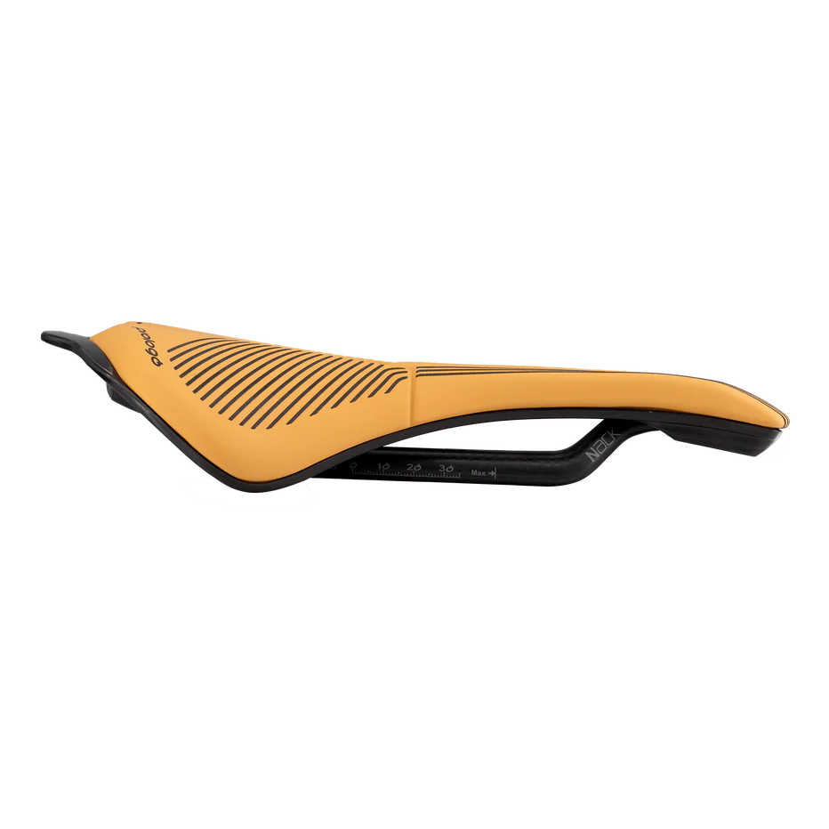 Saddle PROLOGO SCRATCH M5 PAS AGX 140mm Rails Nack Brown