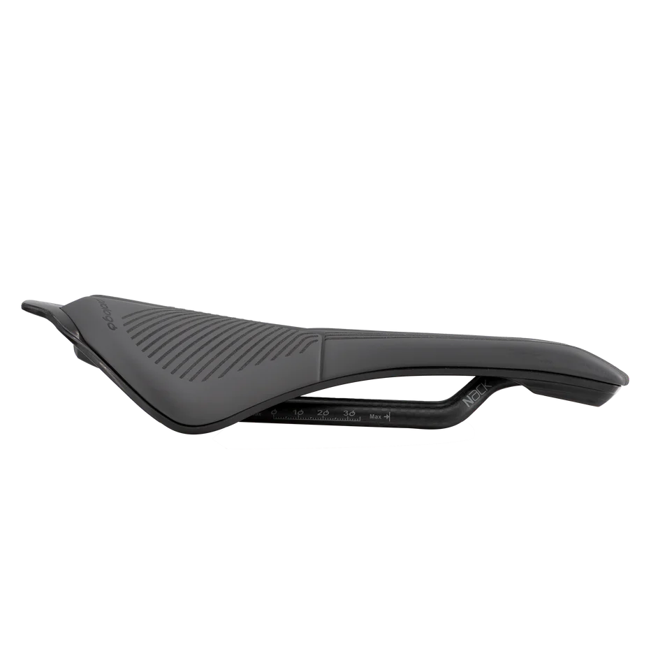 Saddle PROLOGO SCRATCH M5 PAS AGX 140mm Rails Nack Black