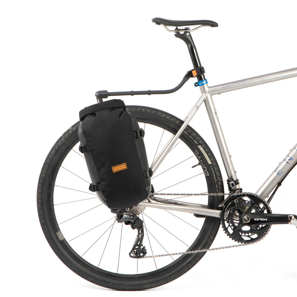 RESTRAP SWITCH RACK luggage rack
