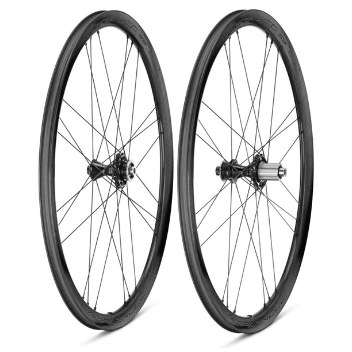 Pairs of CAMPAGNOLO BORA WTO 33 DISC wheels clincher (Center Lock)