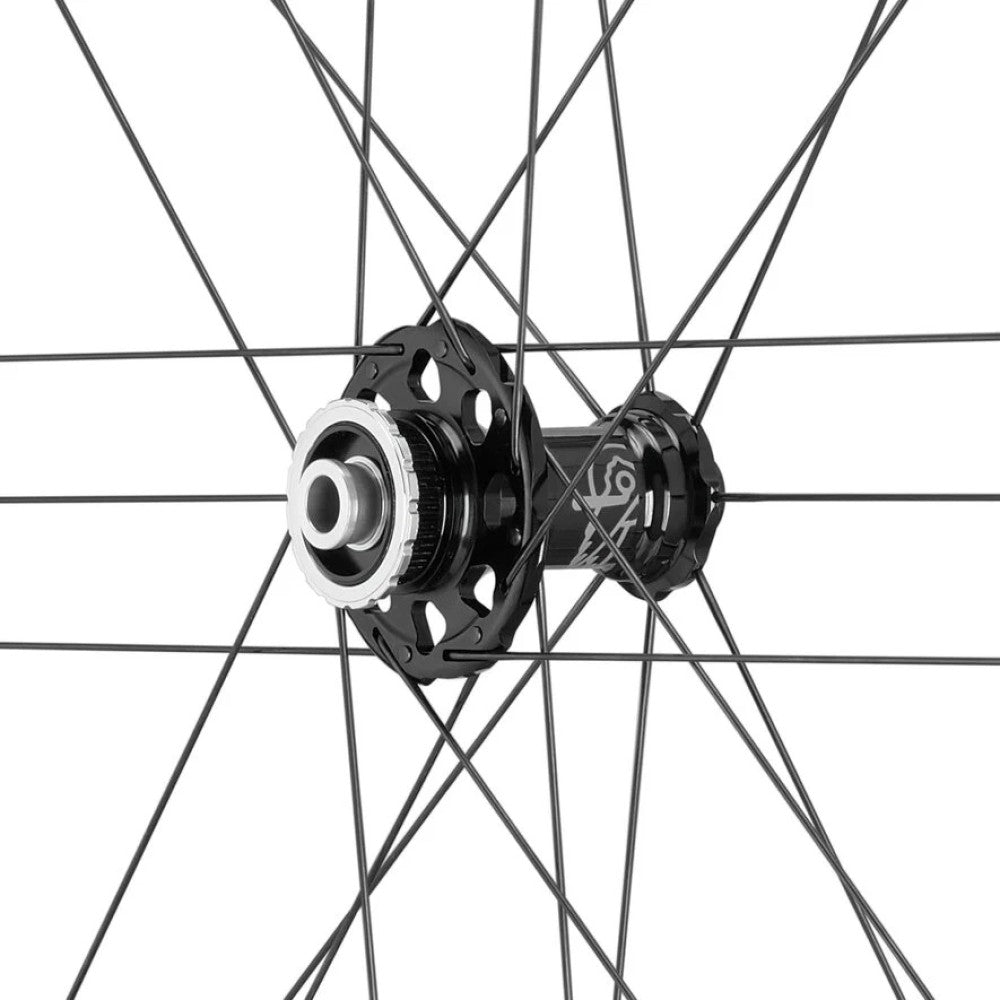 Pair of CAMPAGNOLO SHAMAL CARBON Tubeless Ready Wheels (Center Lock)