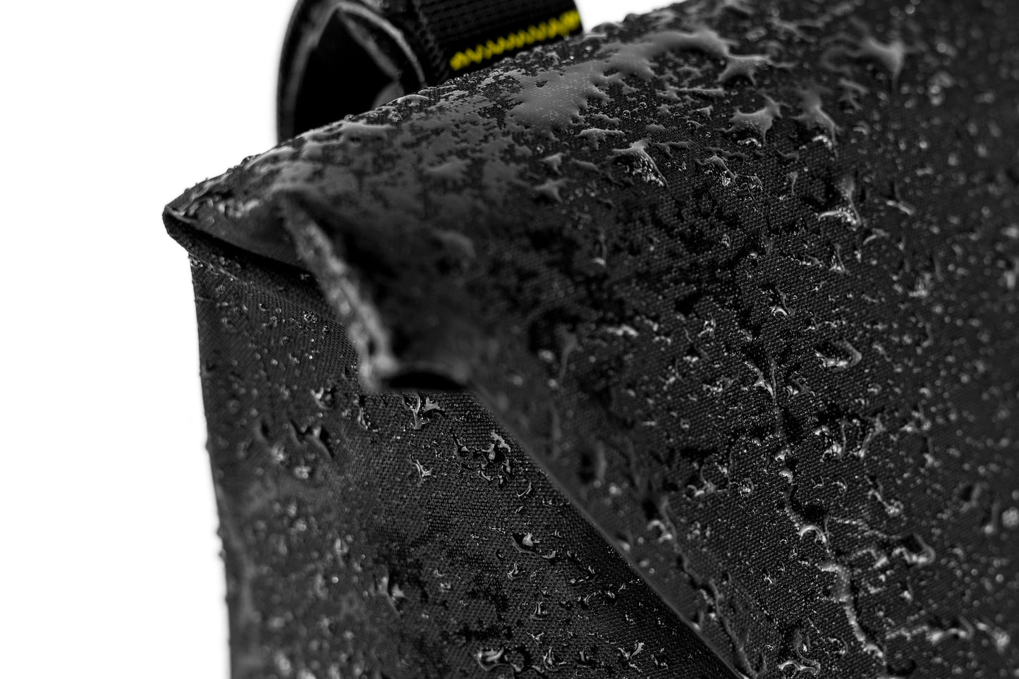 Handlebar bag APIDURA RACING HANDLEBAR PACK 2 L Black