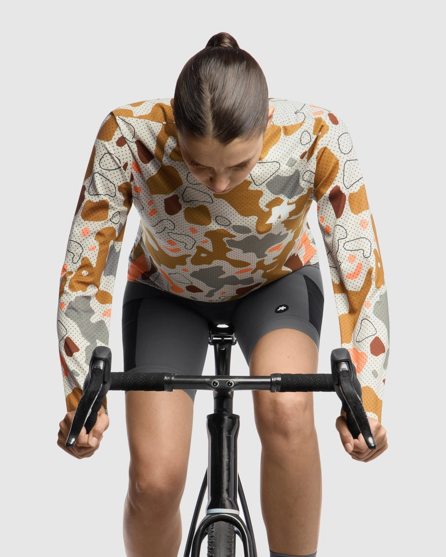 ASSOS TACTICA T5 MUD PLAGE Long Sleeve Camo Jersey