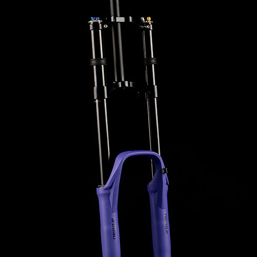 FORMULA NERO R 29" Fork Axle 20x110mm Boost Ultraviolet