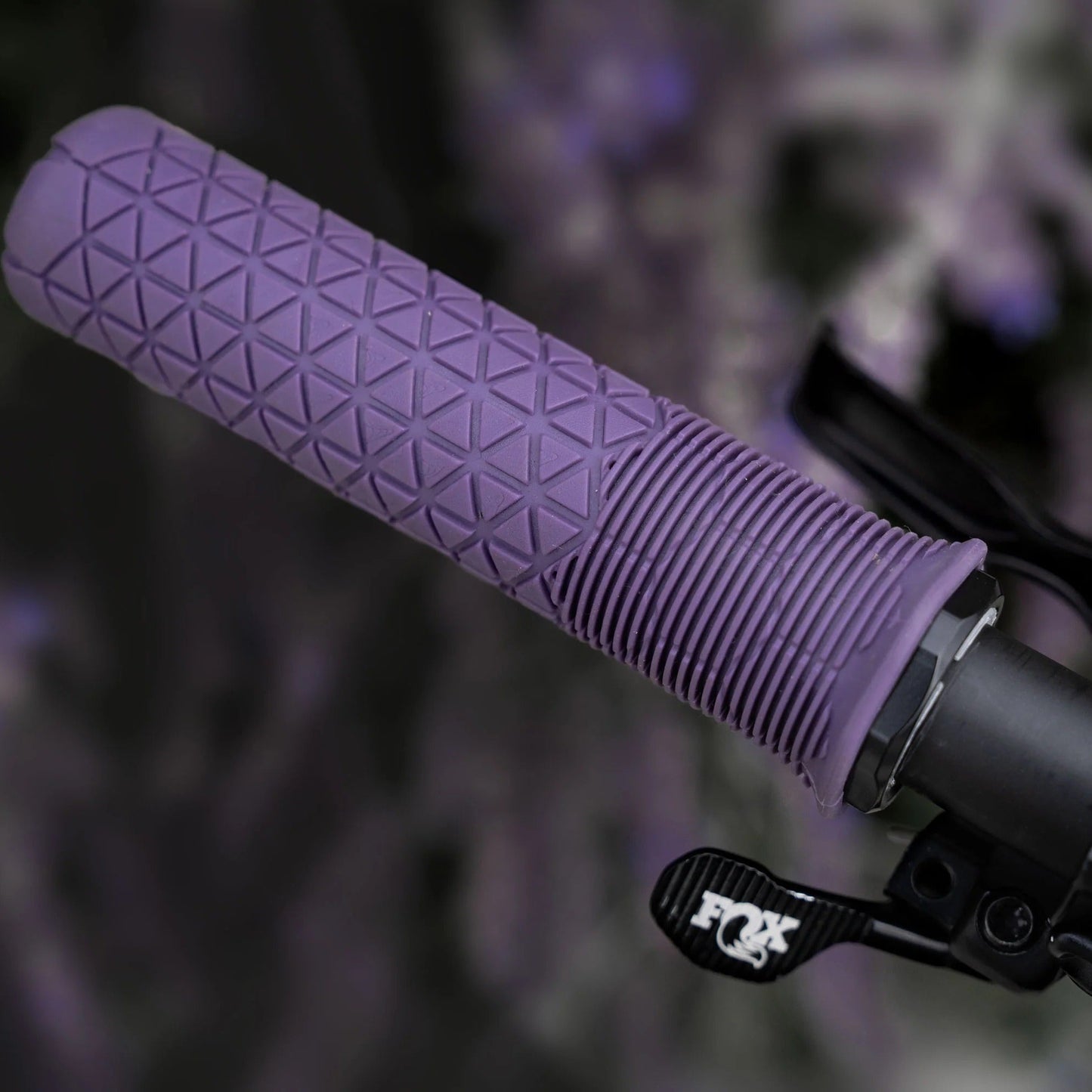Grips ENVE FRACTAL Lock-On Trail Violet