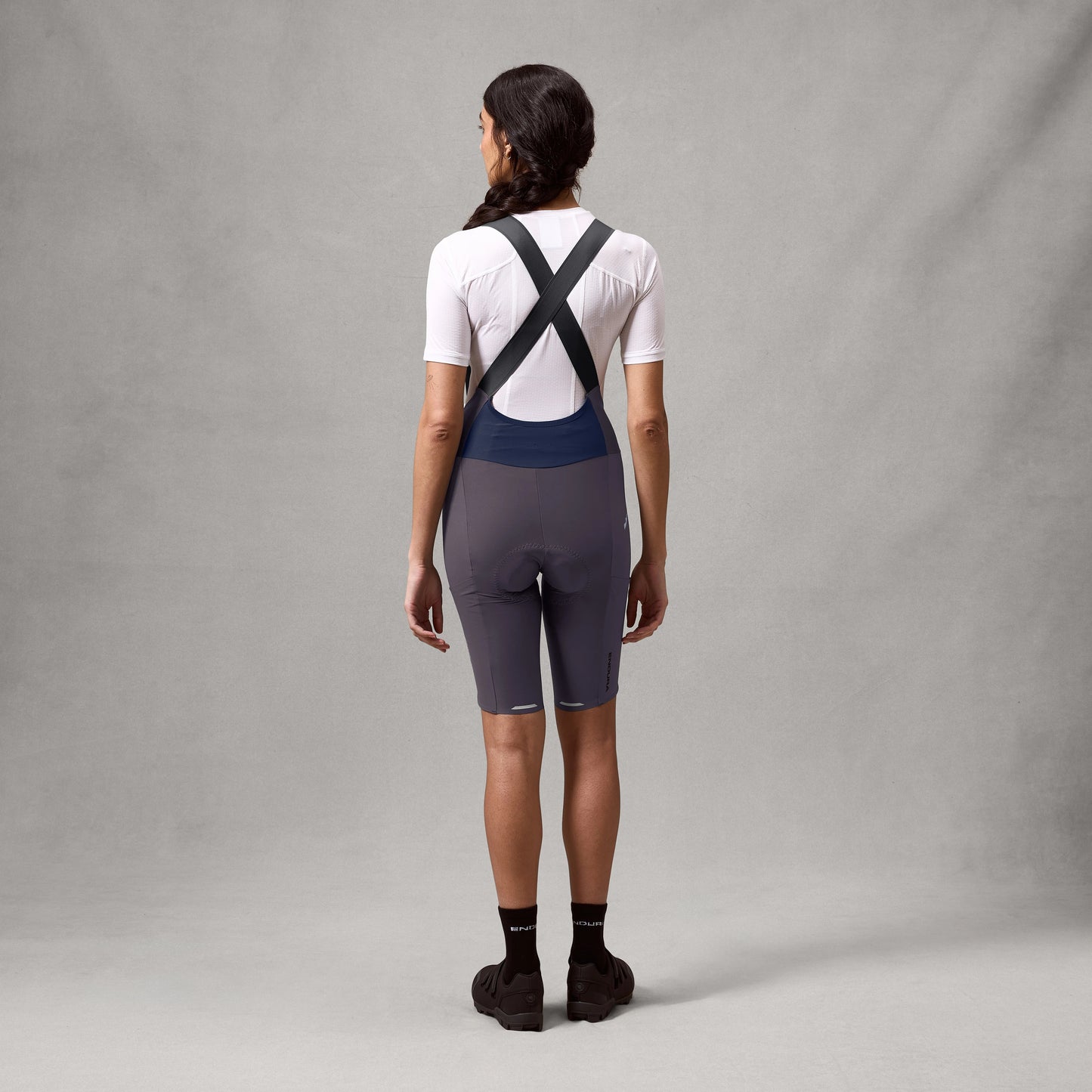Women's ENDURA ALLTRACK RIDE Carbon Grey Bibshort with Straps