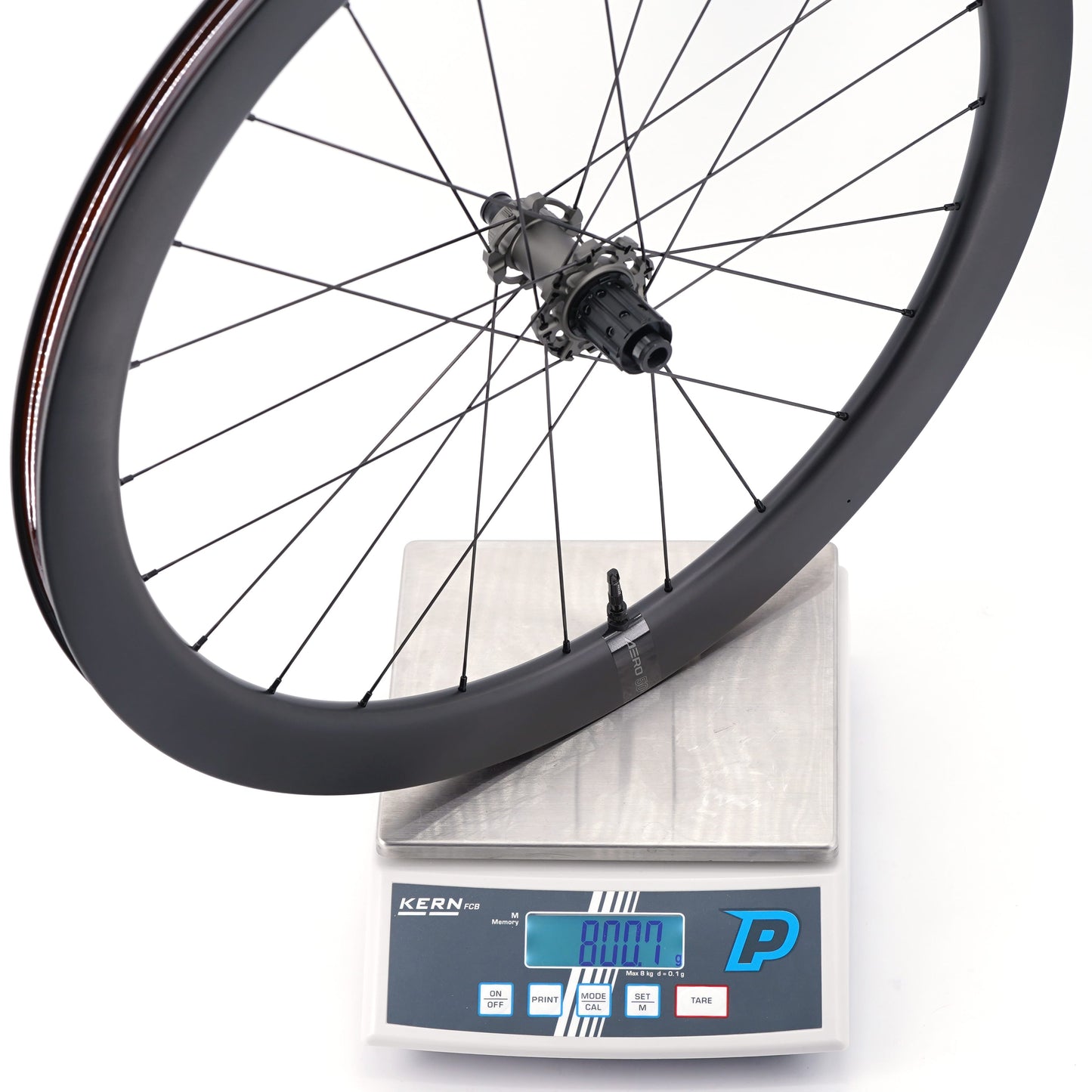 Pair of SCOM AERO Tubeless Ready Wheels (Center Lock)
