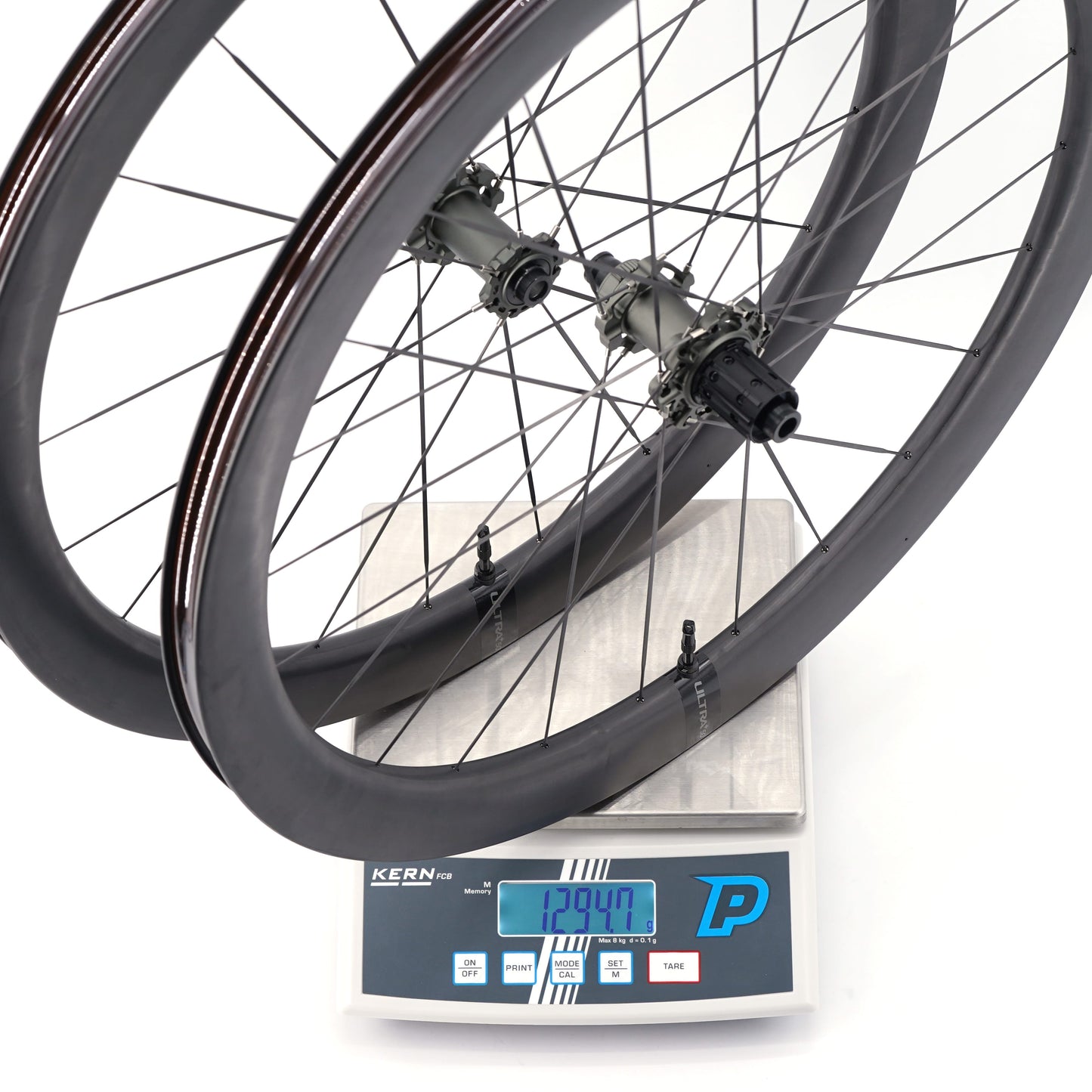 Pair of SCOM ULTRA + Tubeless Ready Wheels (Center Lock)