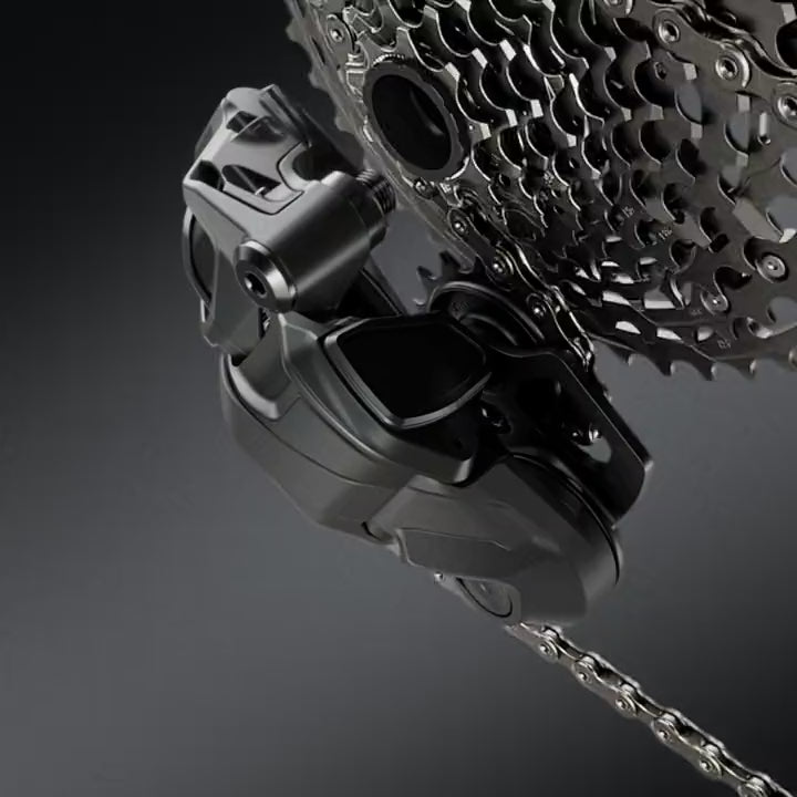 SHIMANO XT Di2 Wireless M8250-GS 12 Speed Medium Cage Rear