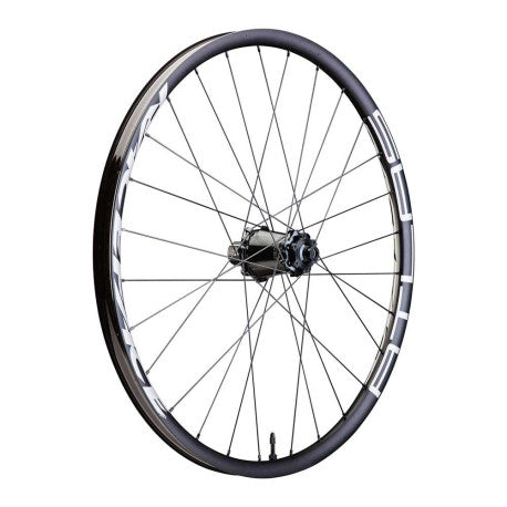 RACE FACE ATLAS 27.5" front wheel 20x110 mm axle