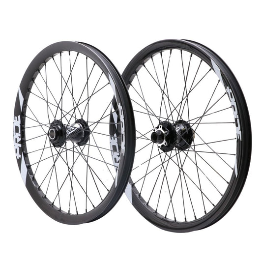 PRIDE 20" (406mm) Carbon Wave Gloss White Control V2 Disc Axes 20/15mm Black/White Wheel Pair