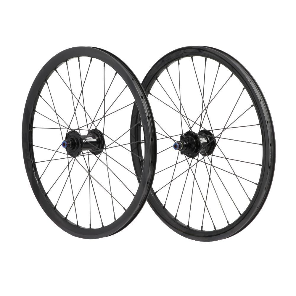 PRIDE 20" (451mm) Carbon Wave Gloss Black Fusion Disc Axles 10/10mm Black Wheelset